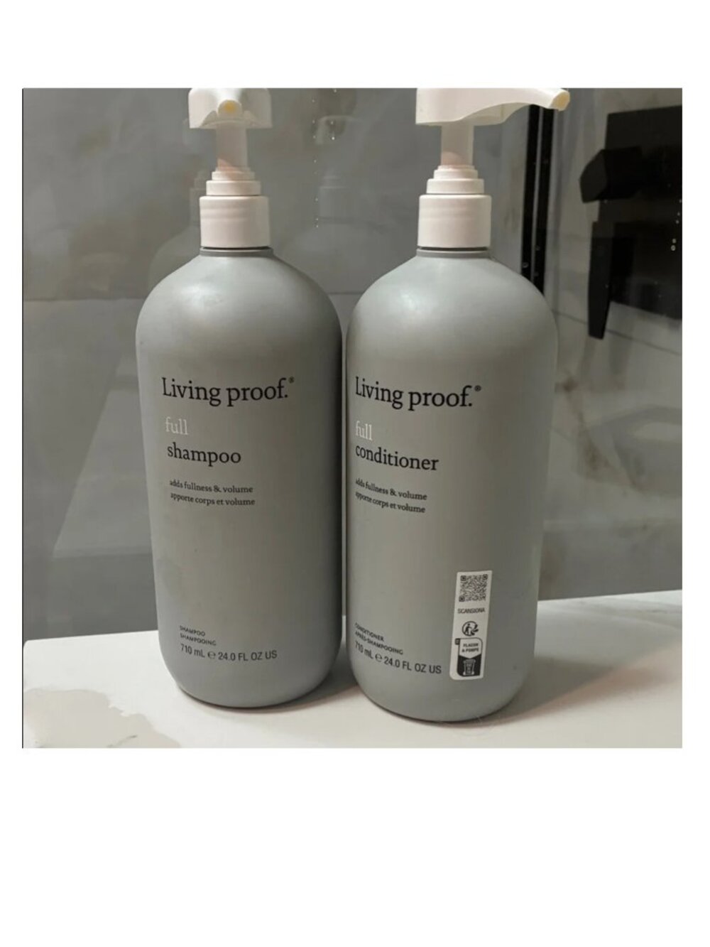 Living Proof Full Shampoo and Conditioner Set - Gray
